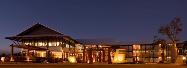 Pinctada Cable Beach Entrance